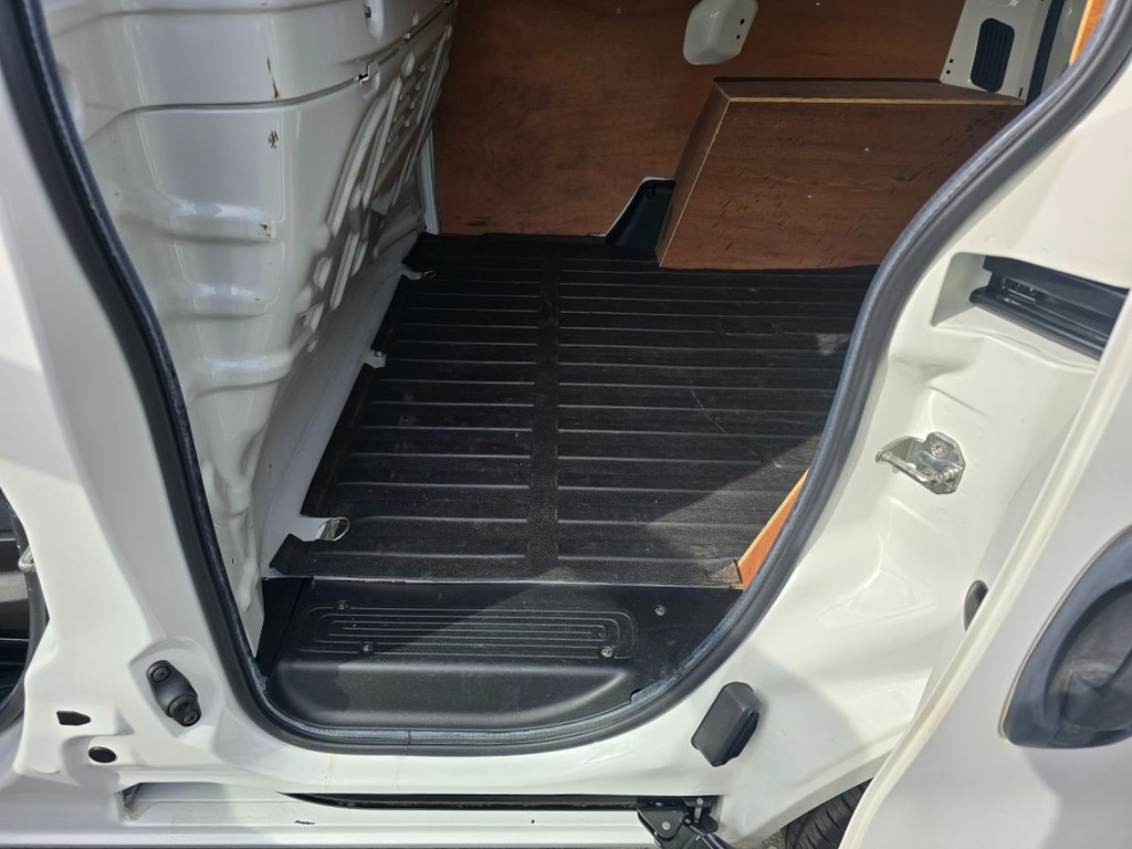 Used Peugeot Bipper 2015 for sale - 76634902: Photo 39