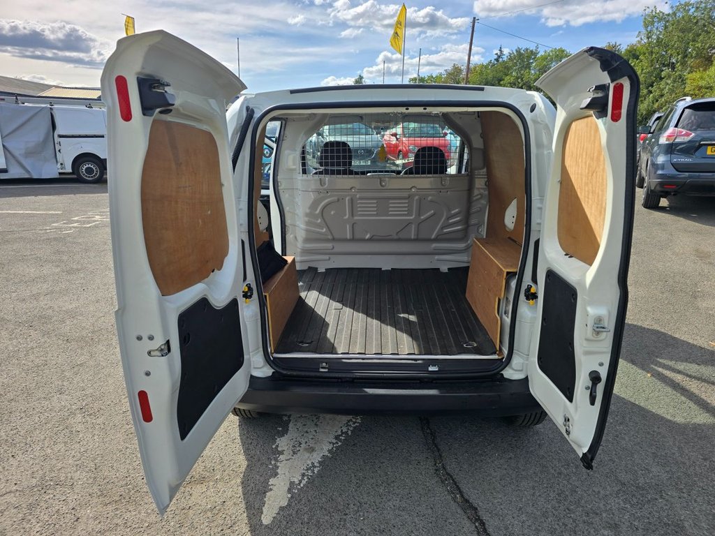 Used Peugeot Bipper 2015 for sale - 76634902: Photo 40