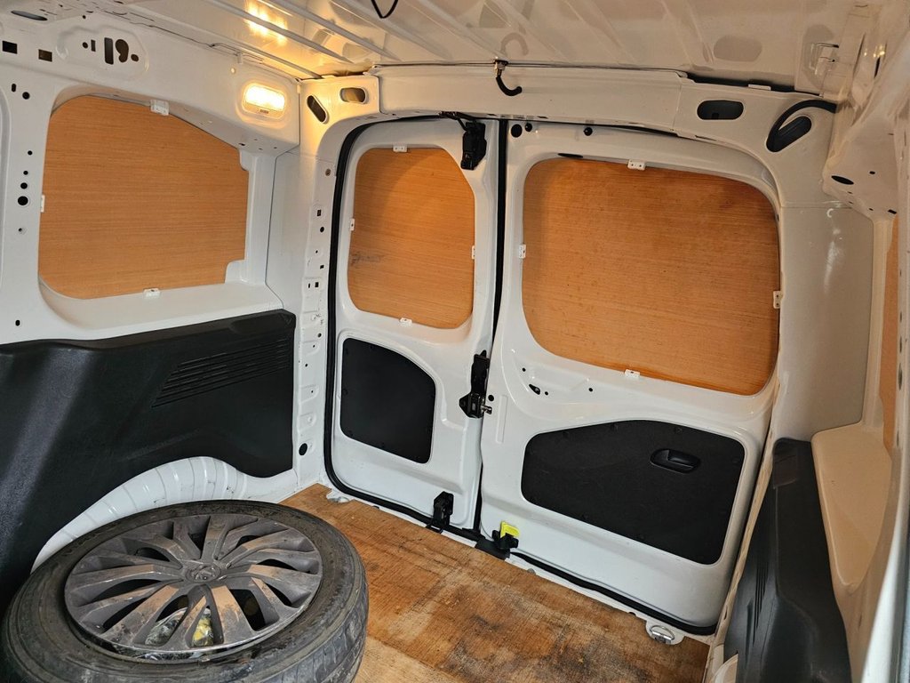 Used Peugeot Partner 2021 for sale - 77369428: Photo 35