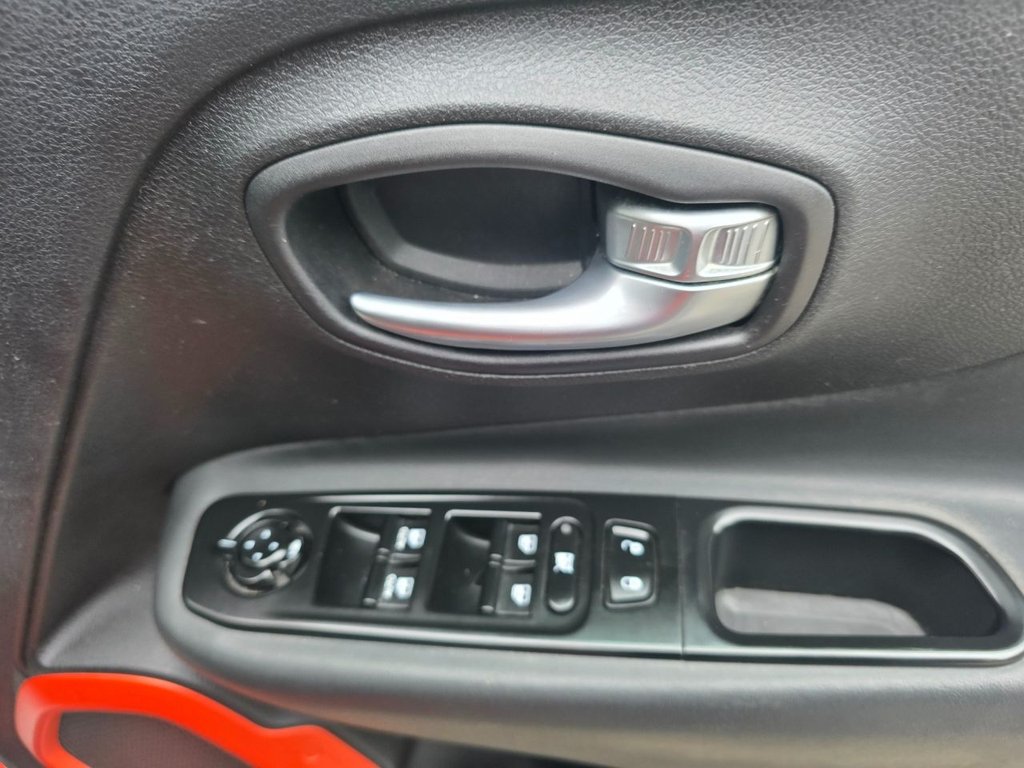 Used Jeep Renegade 2015 for sale - 77436650: Photo 29