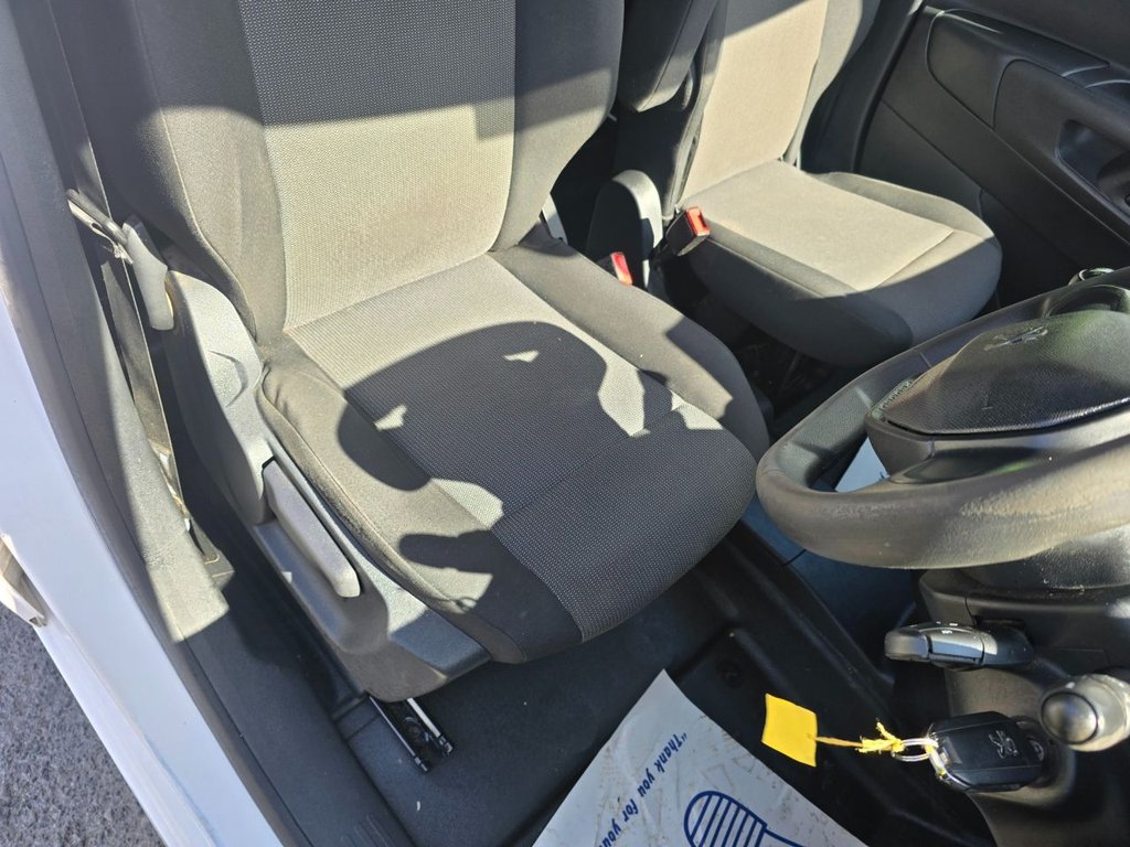Used Peugeot Partner 2020 for sale - 76634885: Photo 22