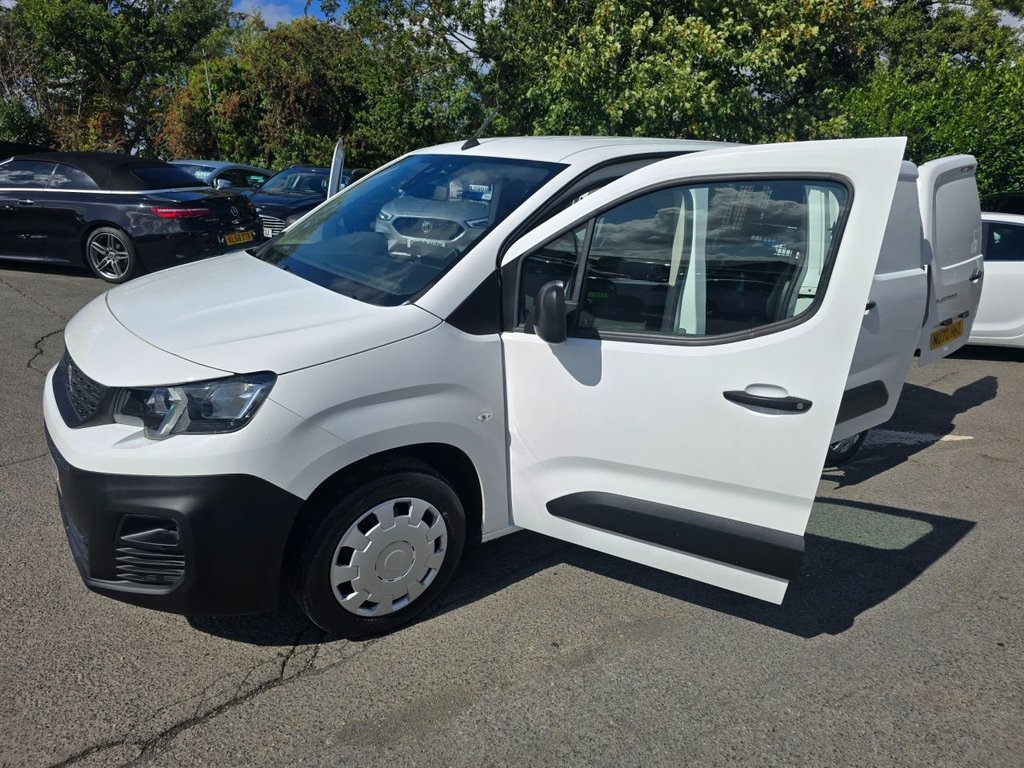 Used Peugeot Partner 2020 for sale - 76634885: Photo 46