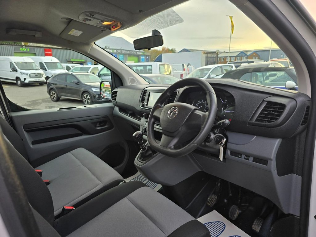 Used Vauxhall Vivaro Life 2020 for sale - 76634984: Photo 16