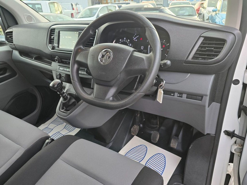 Used Vauxhall Vivaro Life 2020 for sale - 76634984: Photo 17