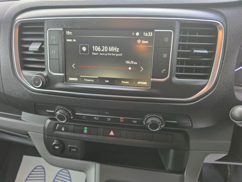 Used Vauxhall Vivaro Life 2020 for sale - 76634984: Photo 20