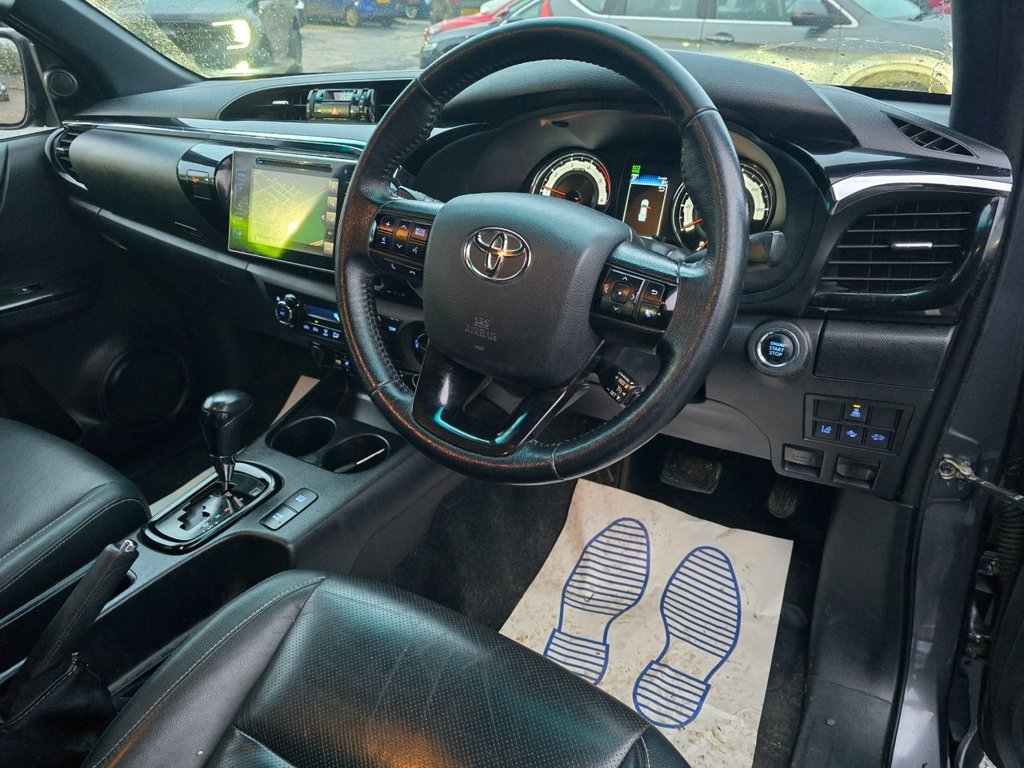 Used Toyota Hilux 2019 for sale - 76634865: Photo 23