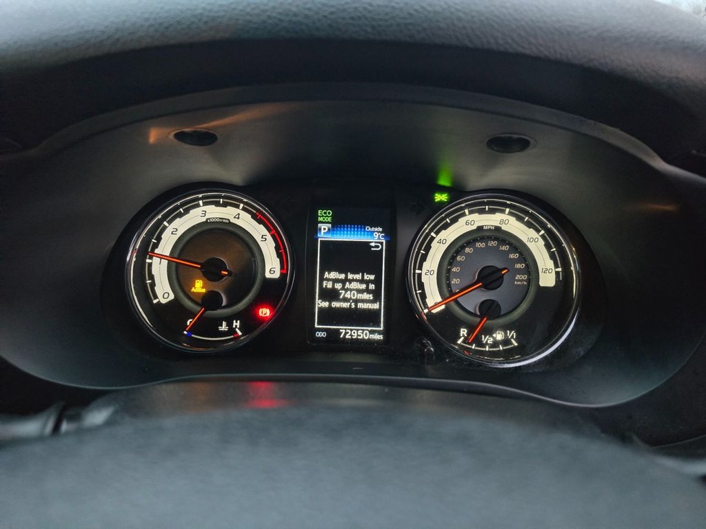 Used Toyota Hilux 2019 for sale - 76634865: Photo 26