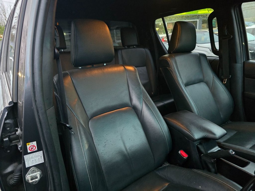 Used Toyota Hilux 2019 for sale - 76634865: Photo 31