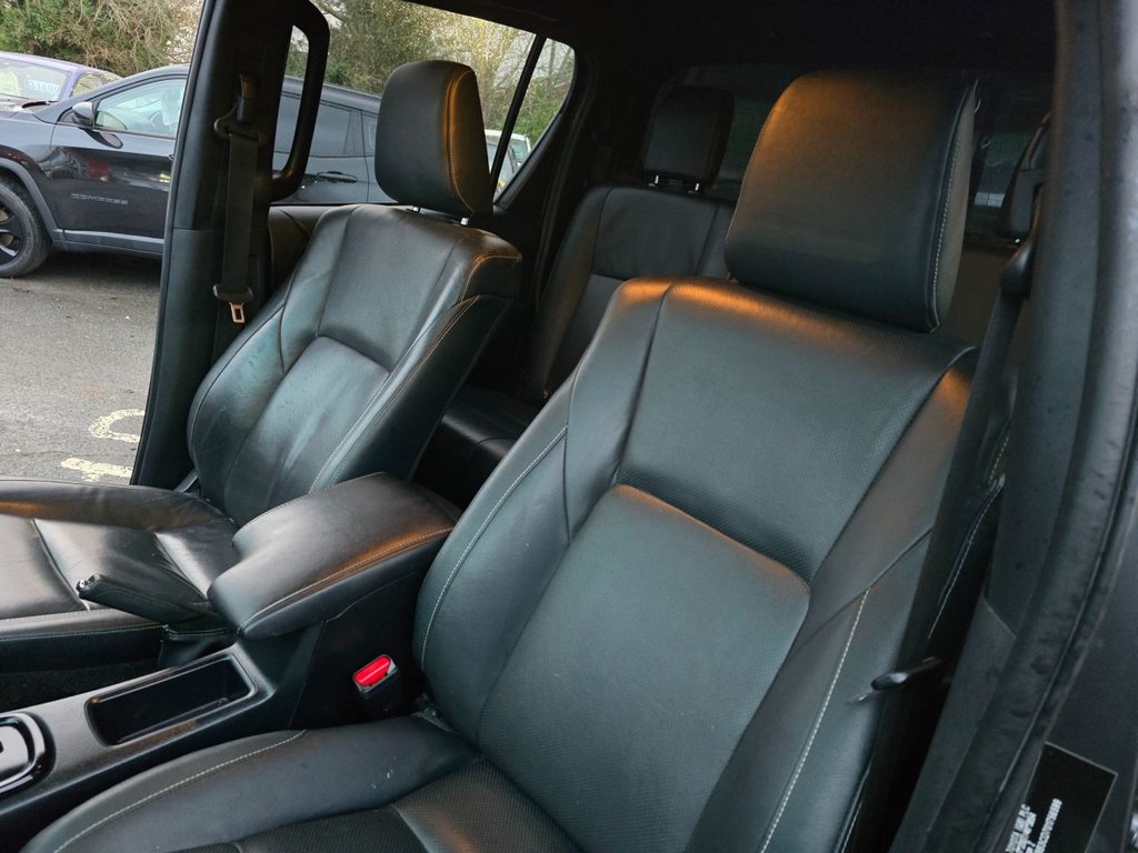 Used Toyota Hilux 2019 for sale - 76634865: Photo 38