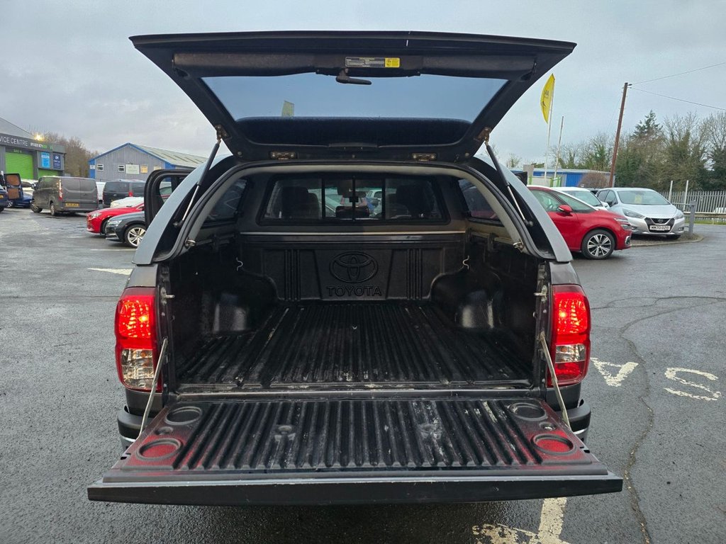 Used Toyota Hilux 2019 for sale - 76634865: Photo 46
