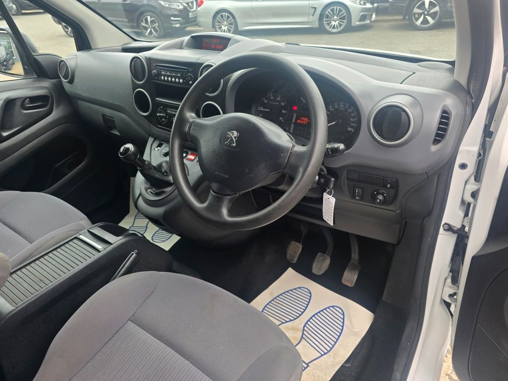 Used Peugeot Partner 2016 for sale - 76634943: Photo 17