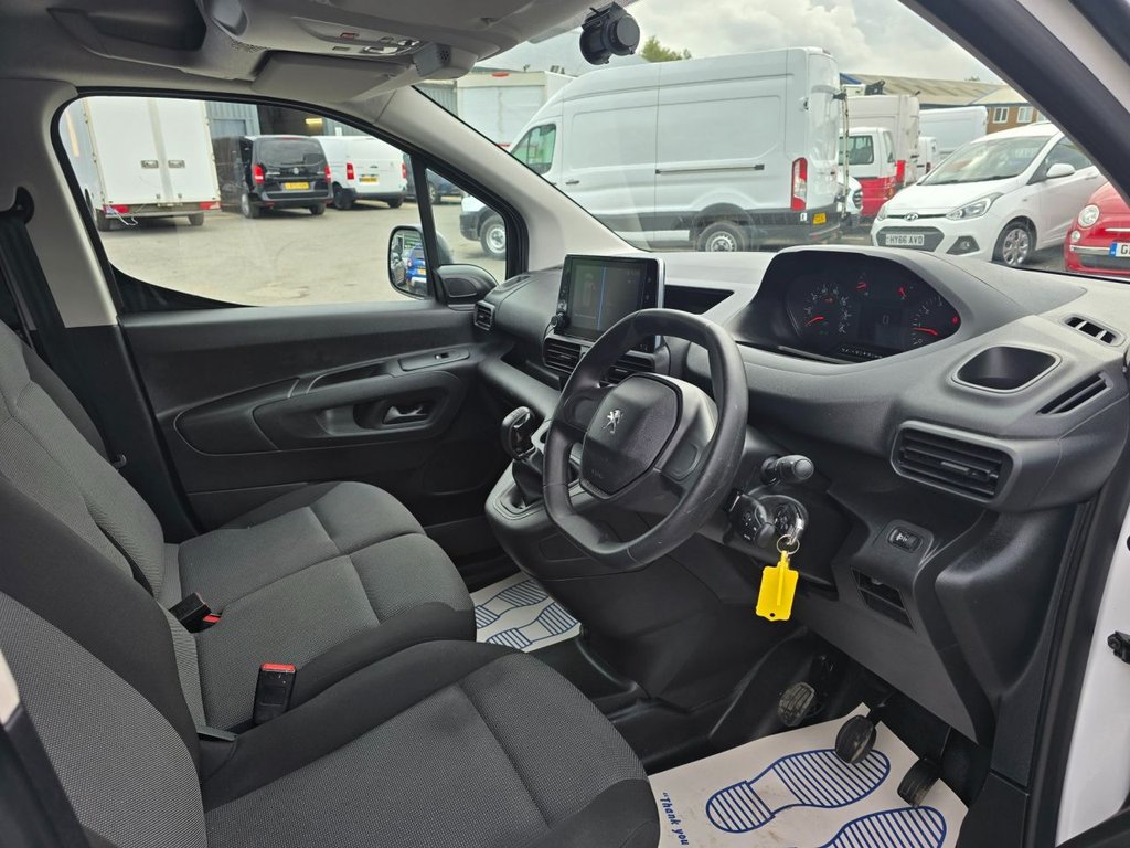 Used Peugeot Partner 2020 for sale - 76634861: Photo 16