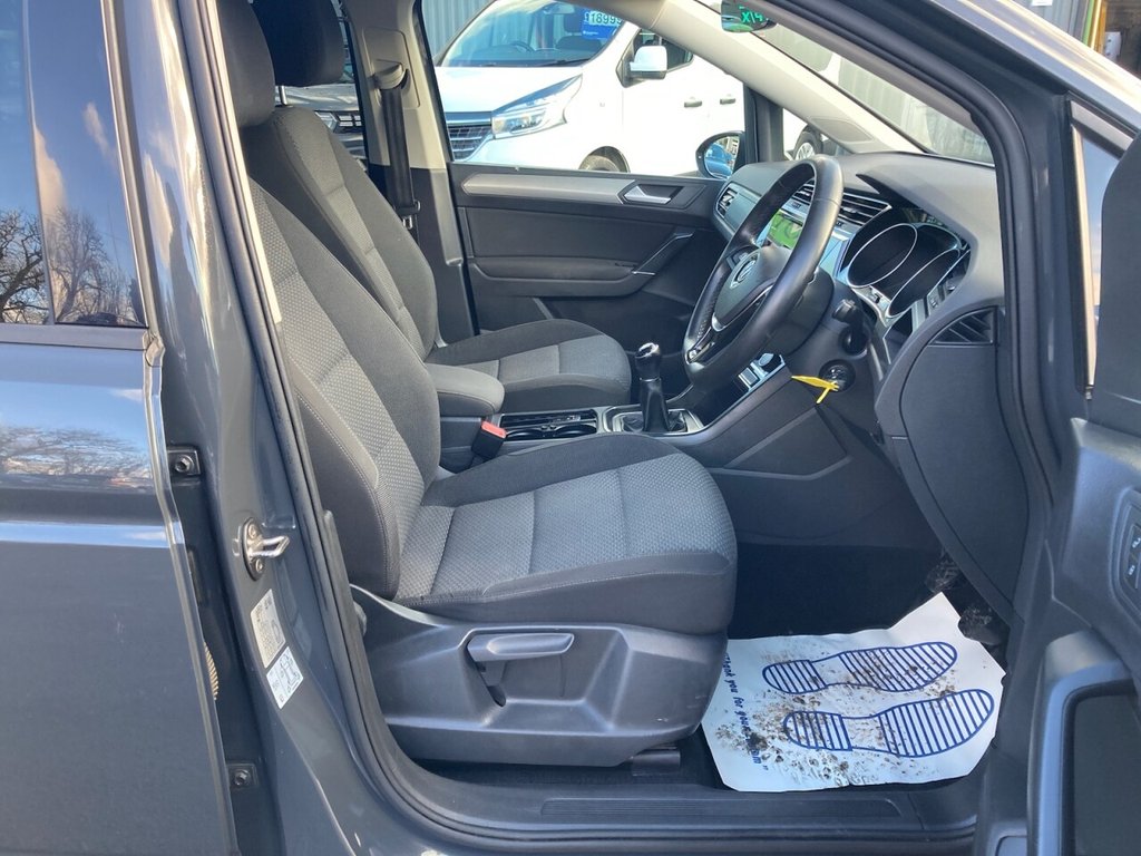 Used Volkswagen Touran 2018 for sale - 77121972: Photo 26