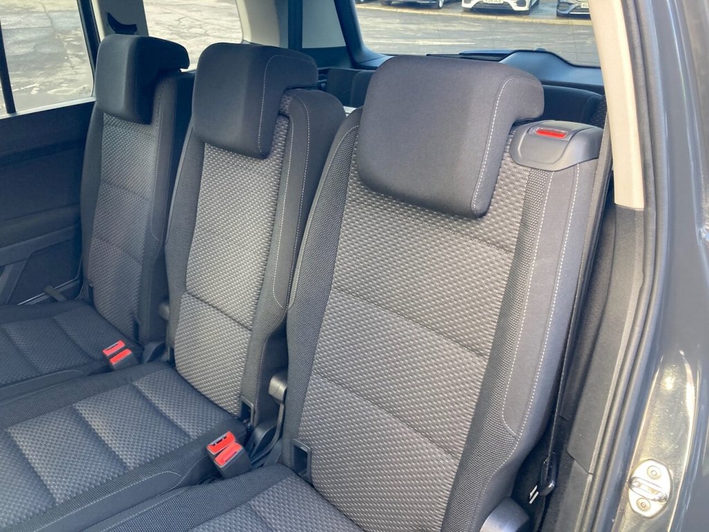 Used Volkswagen Touran 2018 for sale - 77121972: Photo 37