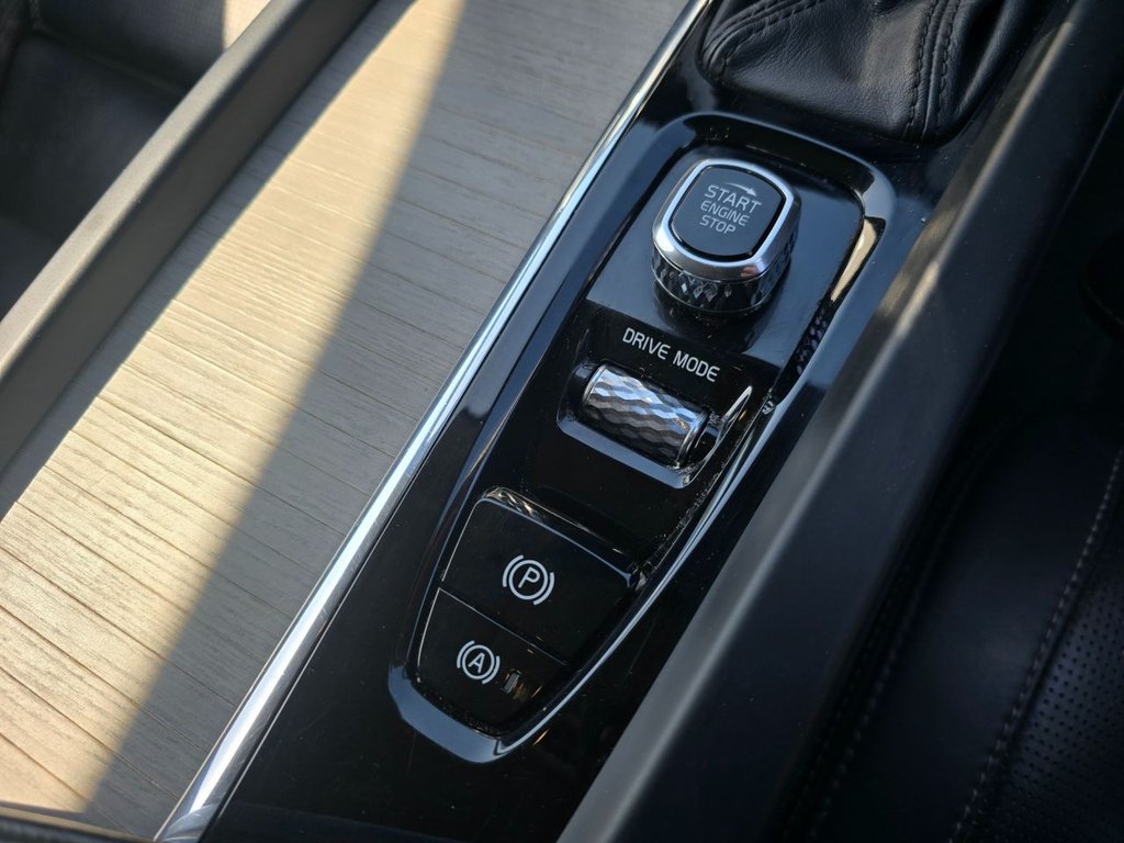 Used Volvo XC60 2018 for sale - 76634912: Photo 22