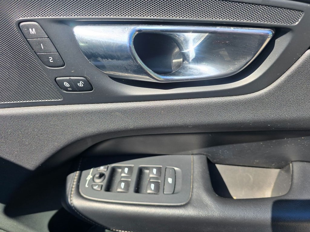 Used Volvo XC60 2018 for sale - 76634912: Photo 26