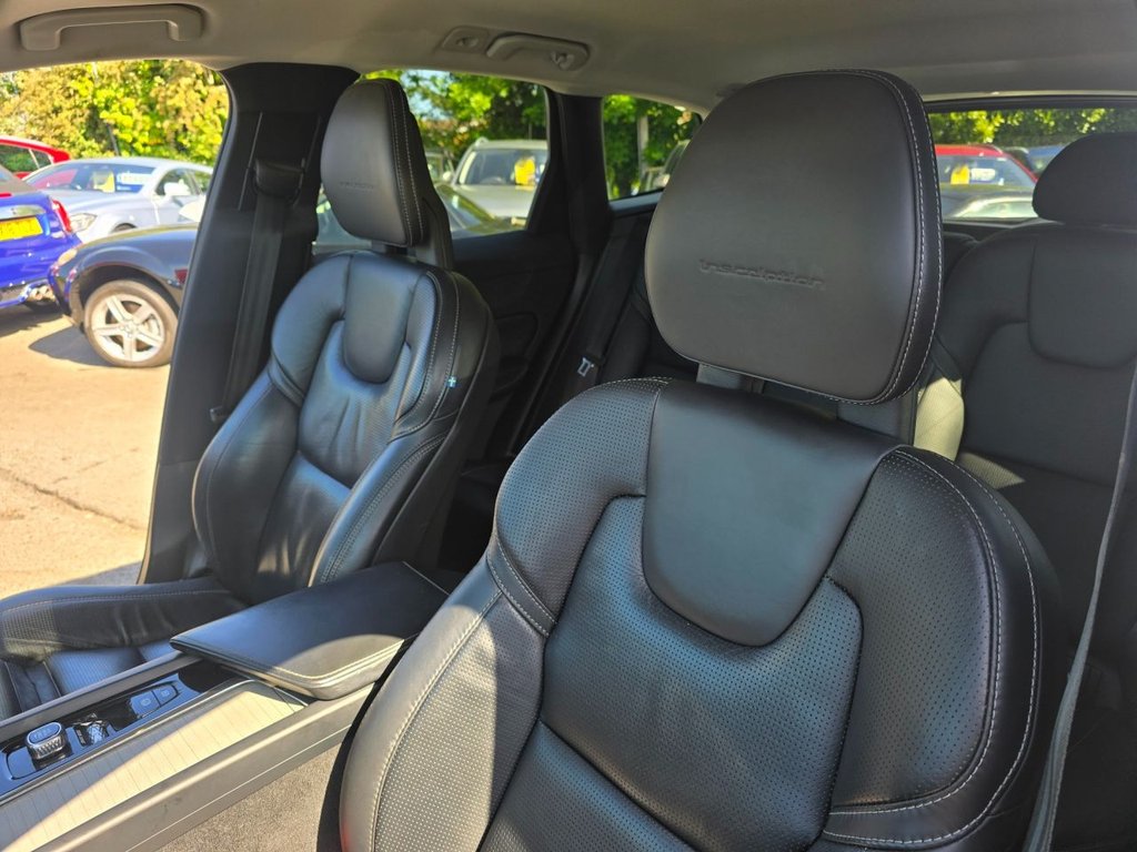 Used Volvo XC60 2018 for sale - 76634912: Photo 30