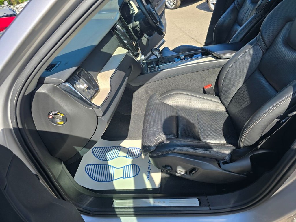 Used Volvo XC60 2018 for sale - 76634912: Photo 32