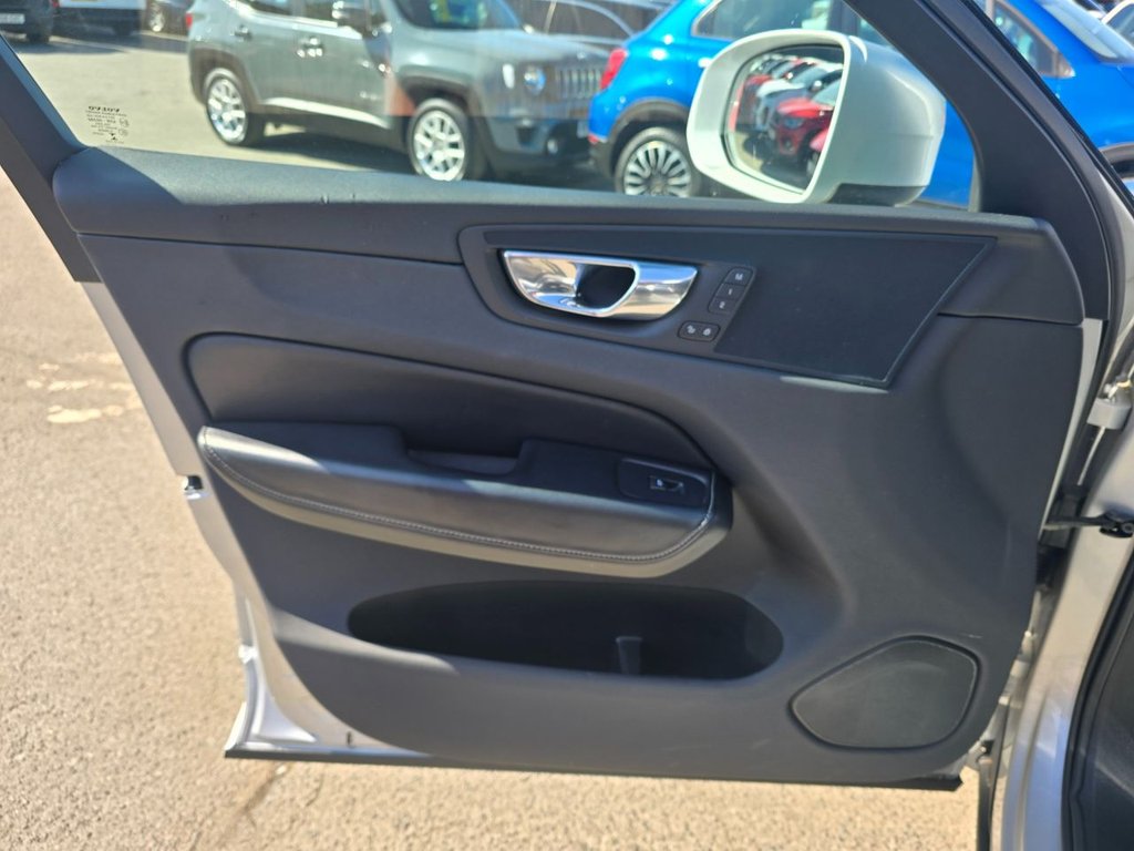 Used Volvo XC60 2018 for sale - 76634912: Photo 33