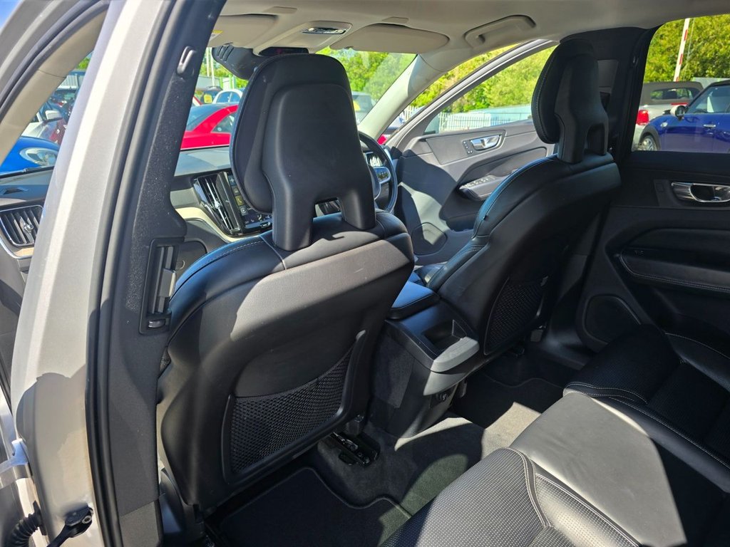 Used Volvo XC60 2018 for sale - 76634912: Photo 34