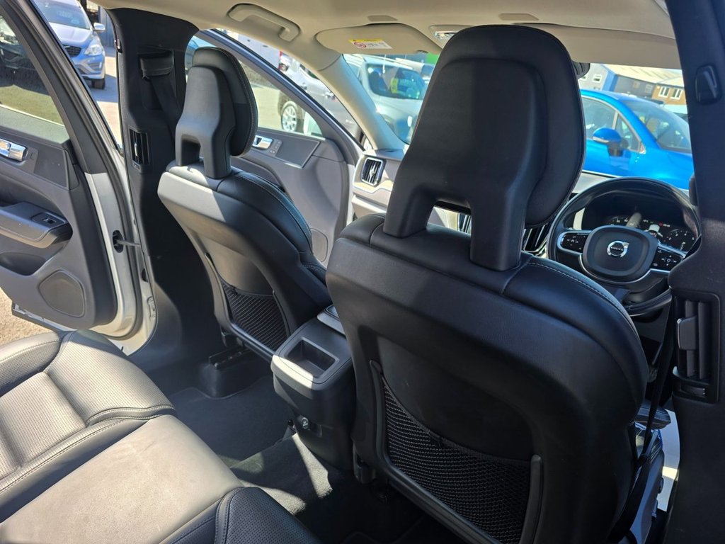 Used Volvo XC60 2018 for sale - 76634912: Photo 45