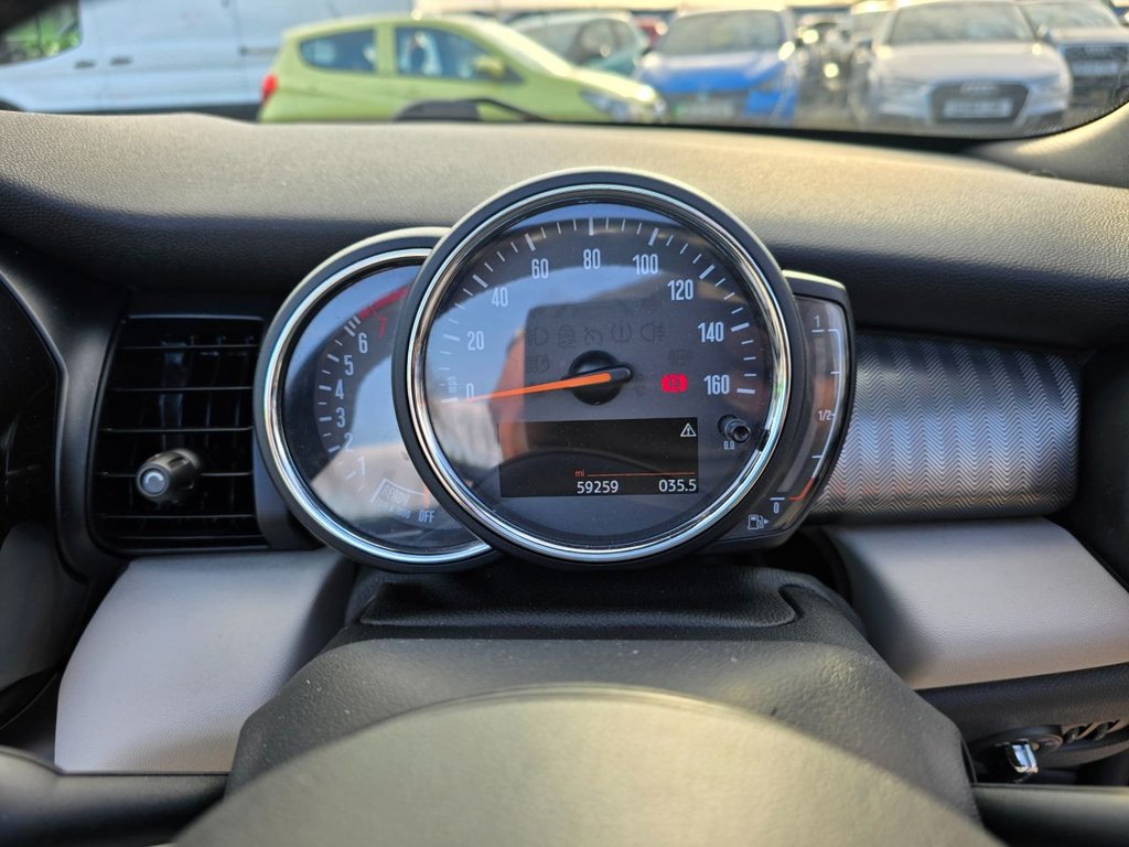 Used MINI Convertible 2018 for sale - 76634886: Photo 18