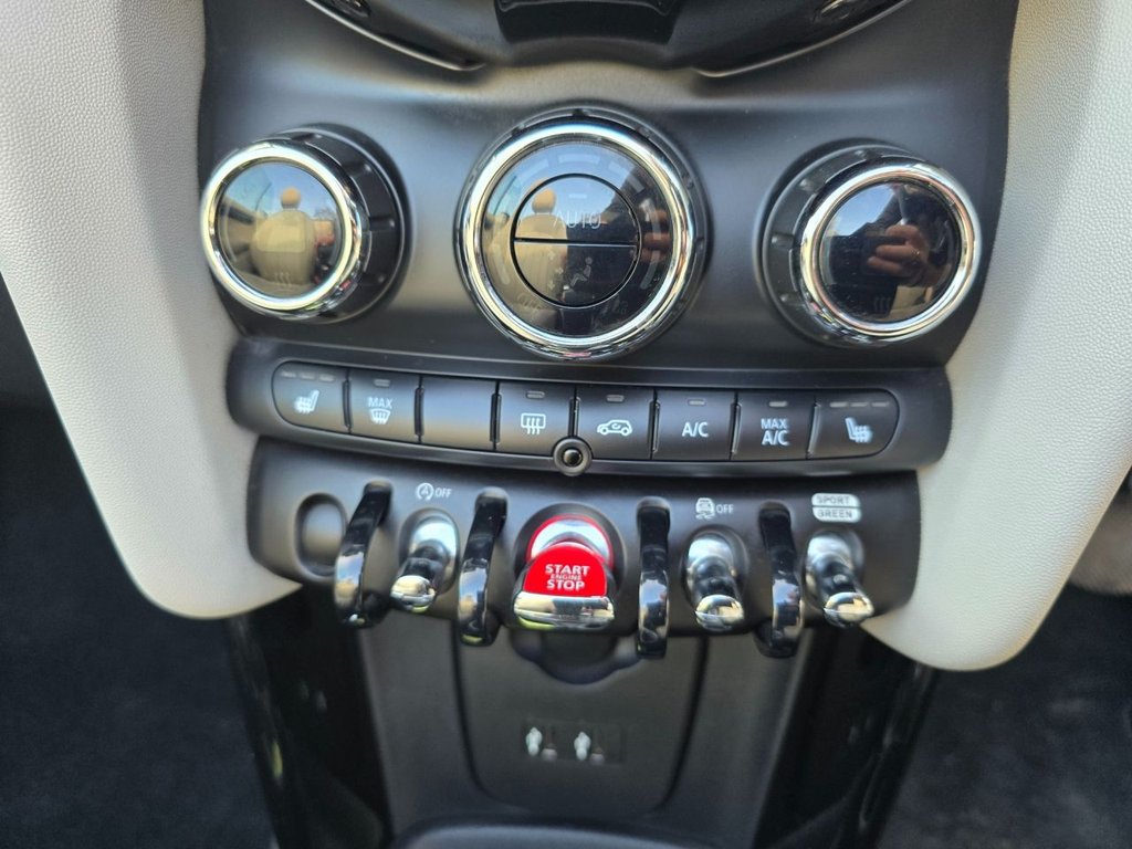 Used MINI Convertible 2018 for sale - 76634886: Photo 21