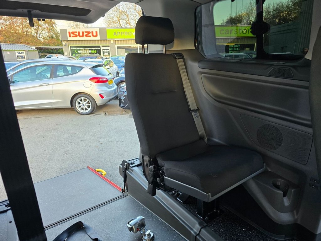 Used Ford Tourneo Custom 2019 for sale - 76632465: Photo 44