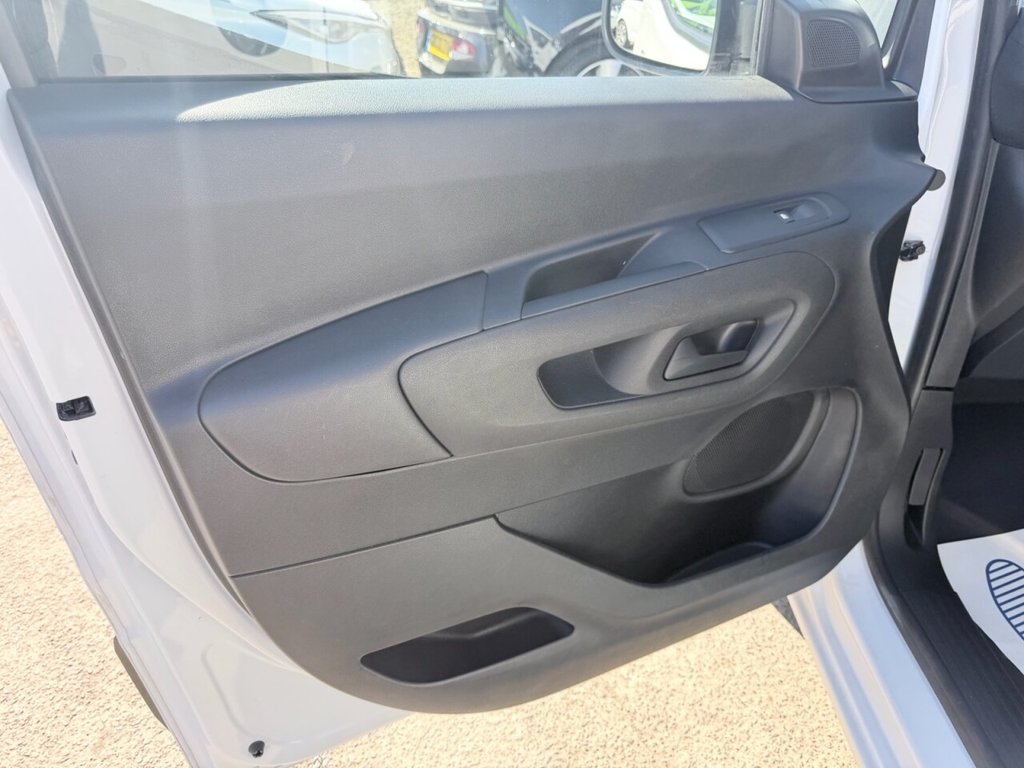 Used Peugeot Partner 2022 for sale - 78200140: Photo 25