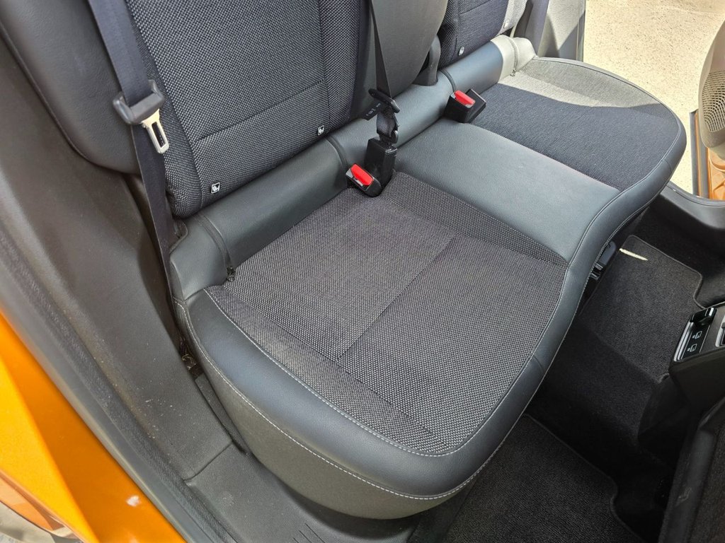 Used Renault Captur 2022 for sale - 76634929: Photo 47