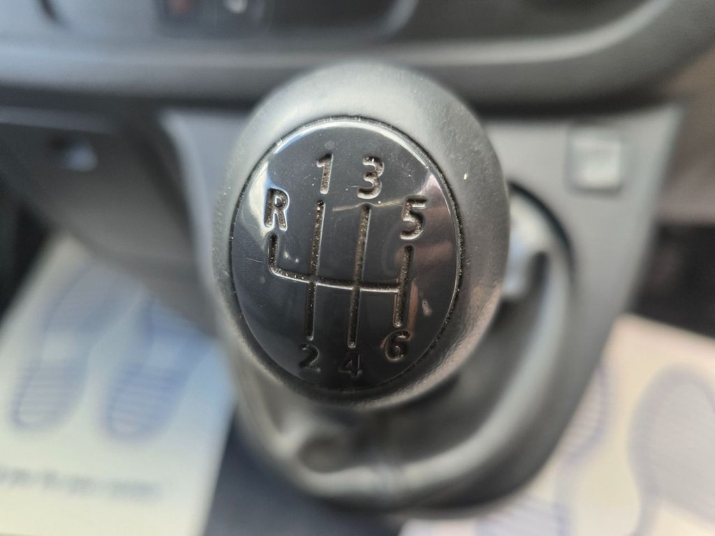 Used Vauxhall Vivaro 2018 for sale - 76634873: Photo 23