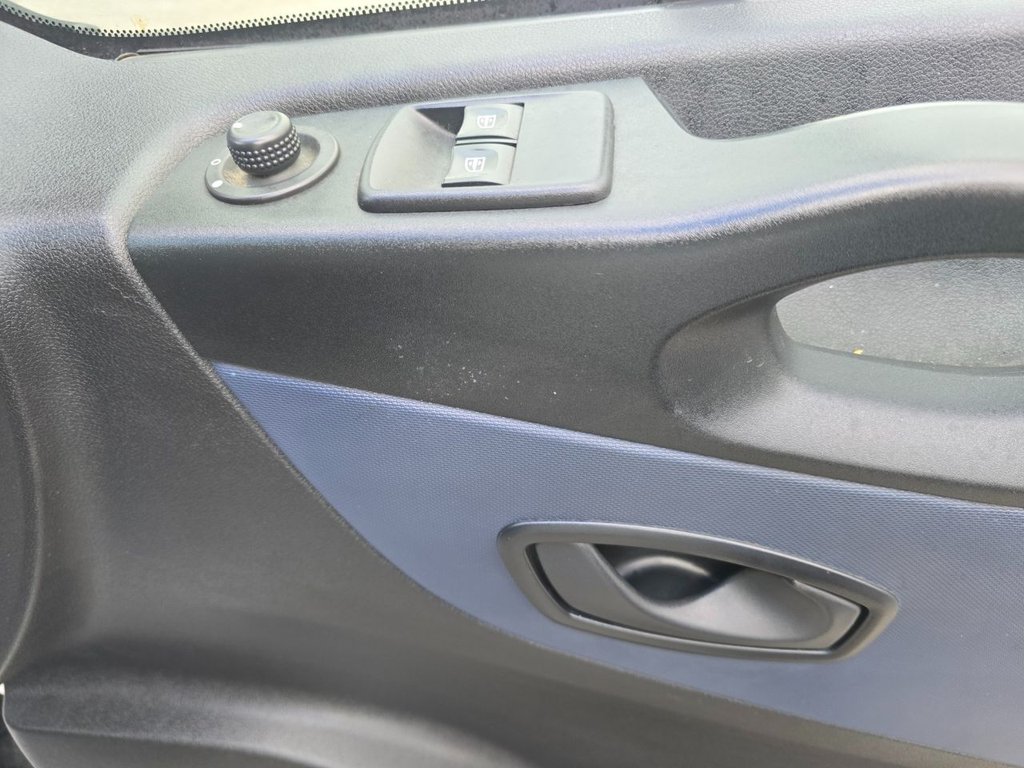 Used Vauxhall Vivaro 2018 for sale - 76634873: Photo 27