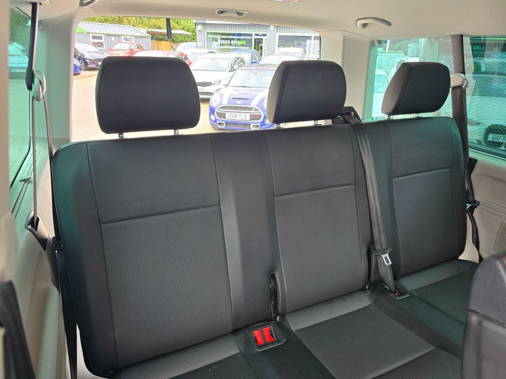 Used Volkswagen Transporter Shuttle 2018 for sale - 77153878: Photo 45