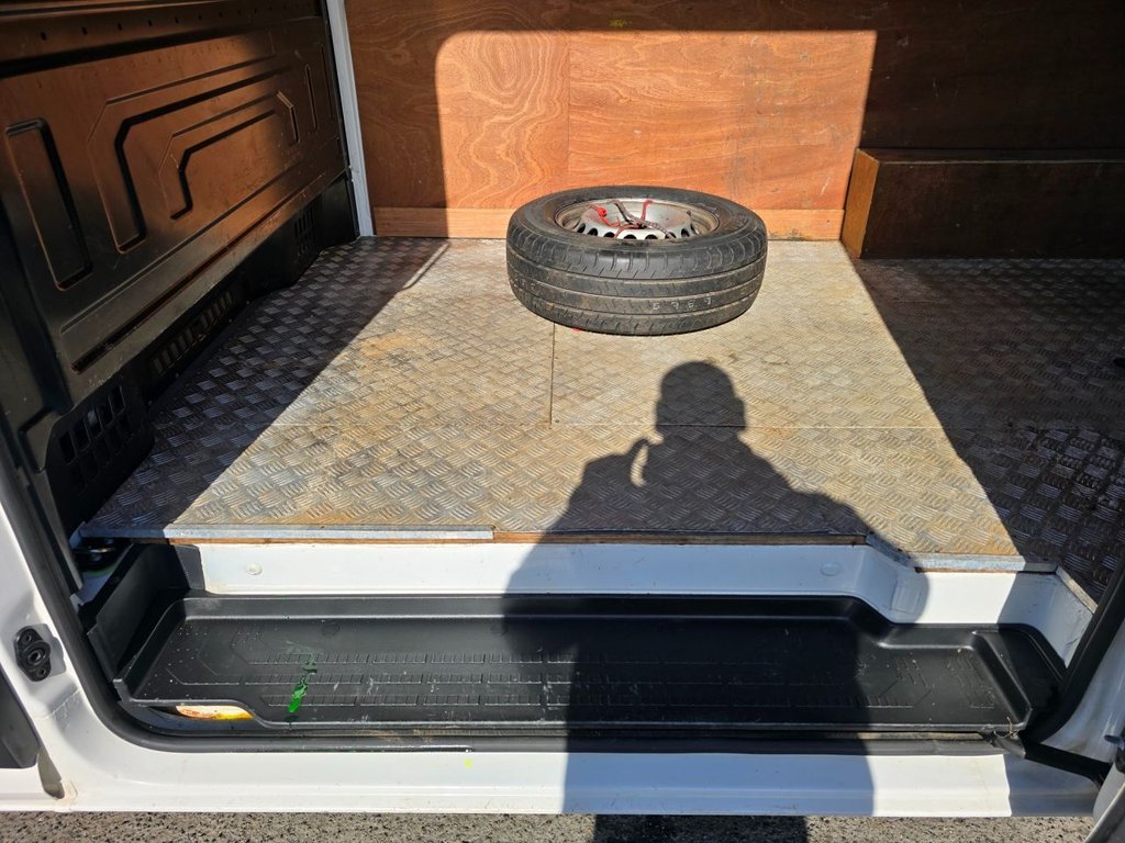 Used Volkswagen Crafter 2019 for sale - 76634901: Photo 38