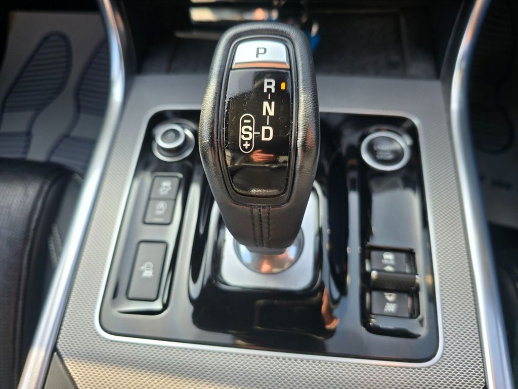 Used Jaguar XE 2019 for sale - 76634888: Photo 26