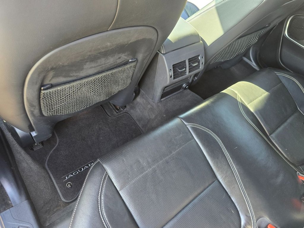 Used Jaguar XE 2019 for sale - 76634888: Photo 42