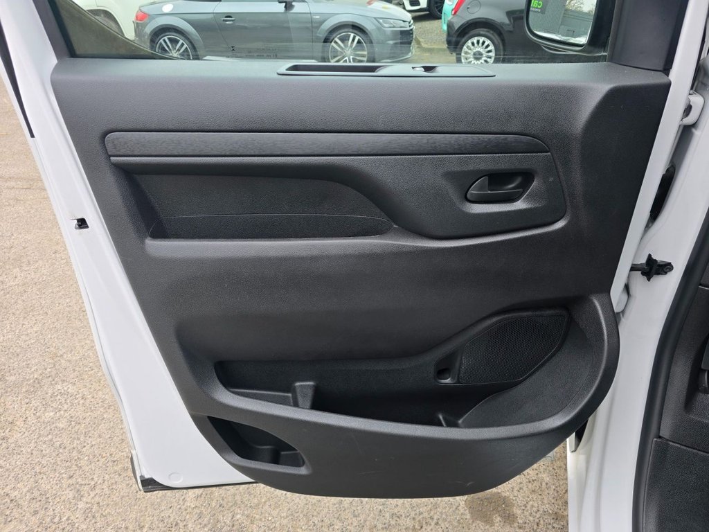 Used Citroen Dispatch 2023 for sale - 76634883: Photo 38