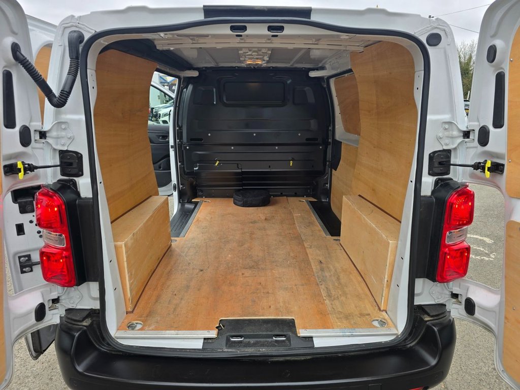 Used Citroen Dispatch 2023 for sale - 76634883: Photo 45