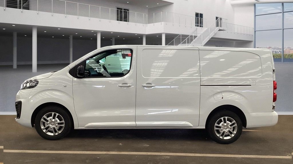 Used Vauxhall Vivaro 2023 for sale - 77583855: Photo 6