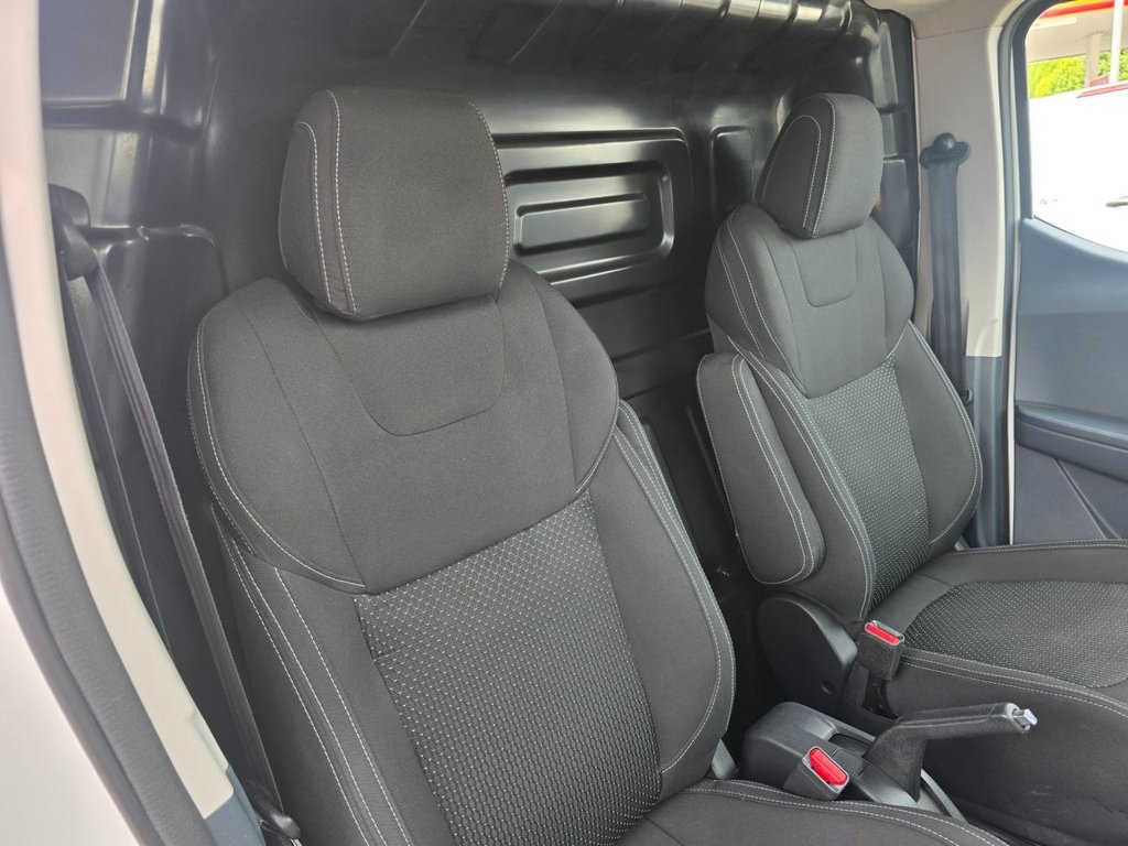 Used Maxus eDeliver 3 2022 for sale - 76634919: Photo 24