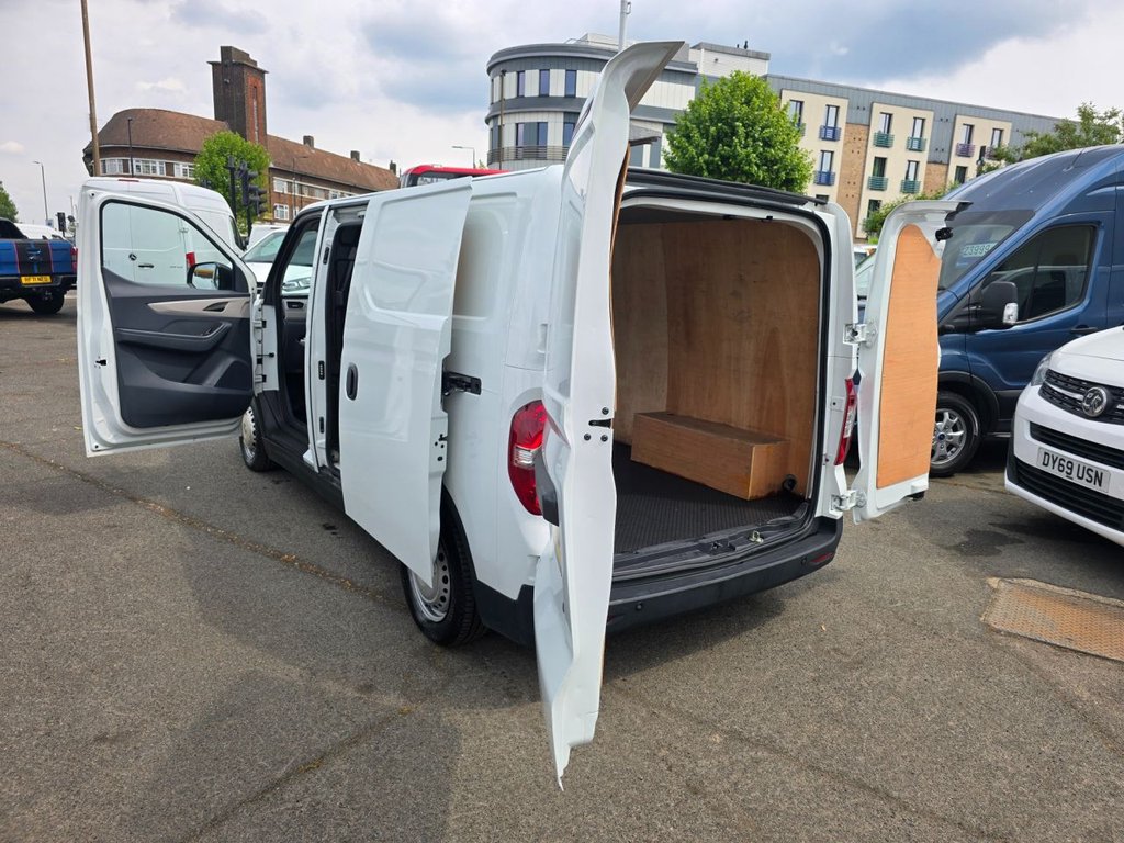 Used Maxus eDeliver 3 2022 for sale - 76634919: Photo 46