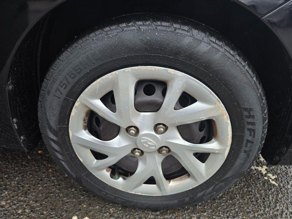 Used Hyundai i10 2018 for sale - 77153160: Photo 47