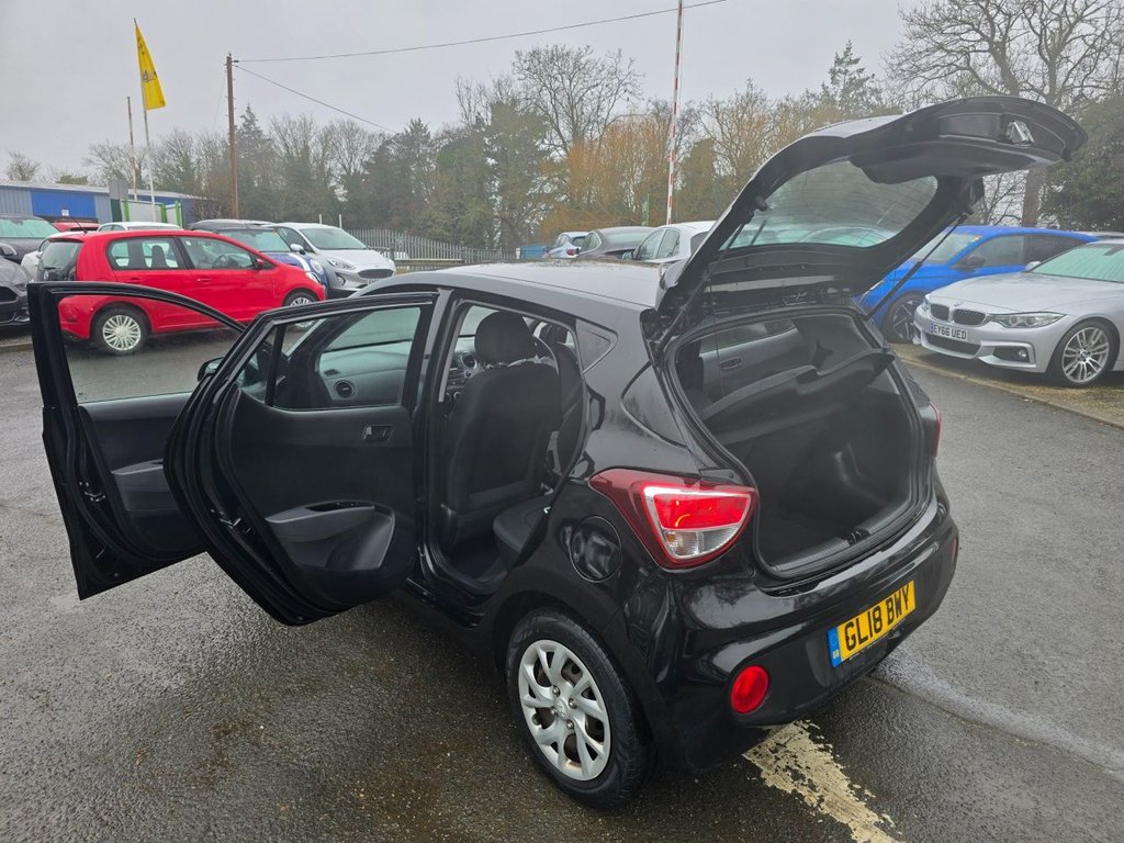 Used Hyundai i10 2018 for sale - 77153160: Photo 50