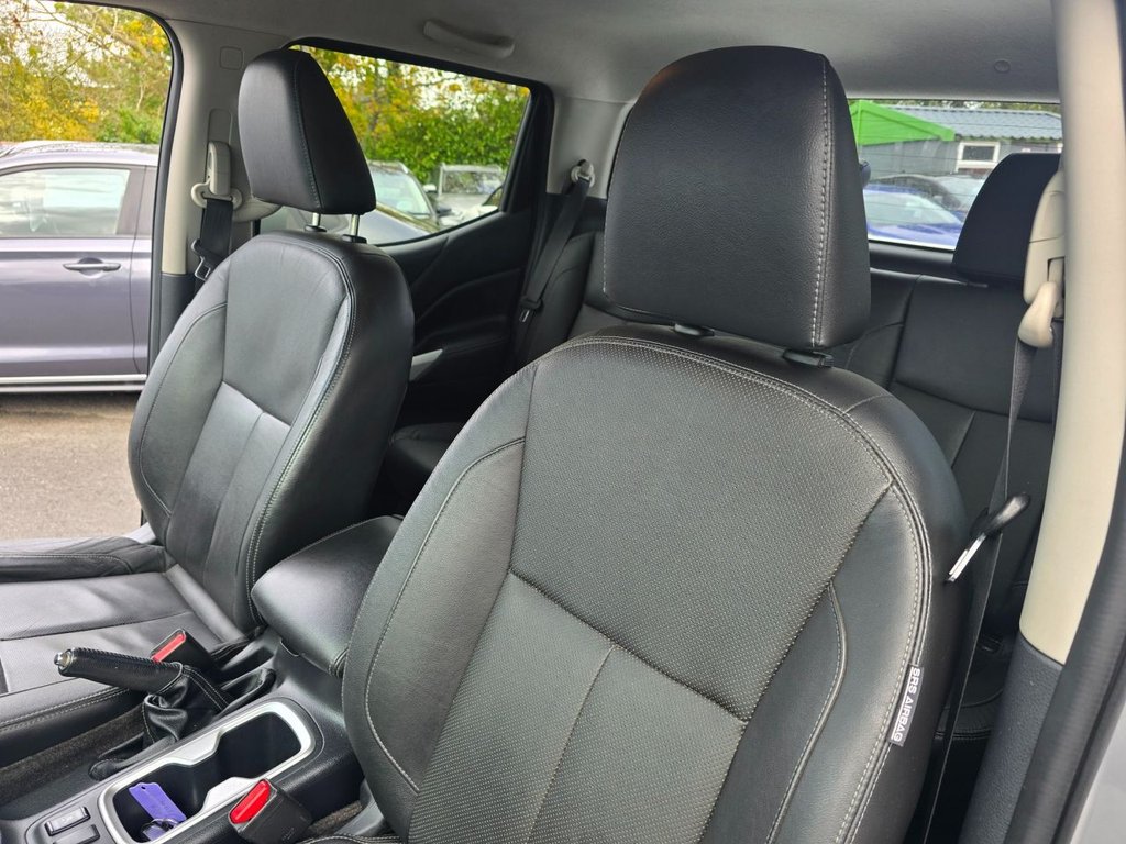 Used Nissan Navara 2018 for sale - 76634978: Photo 32