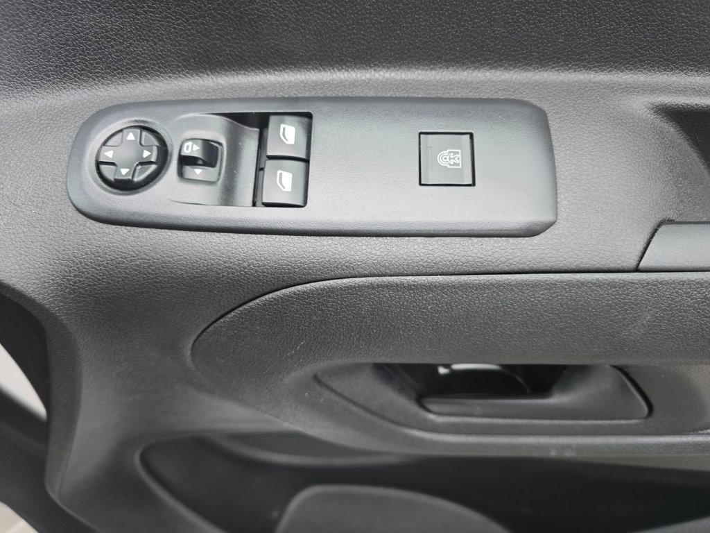 Used Peugeot Partner 2021 for sale - 76634958: Photo 27