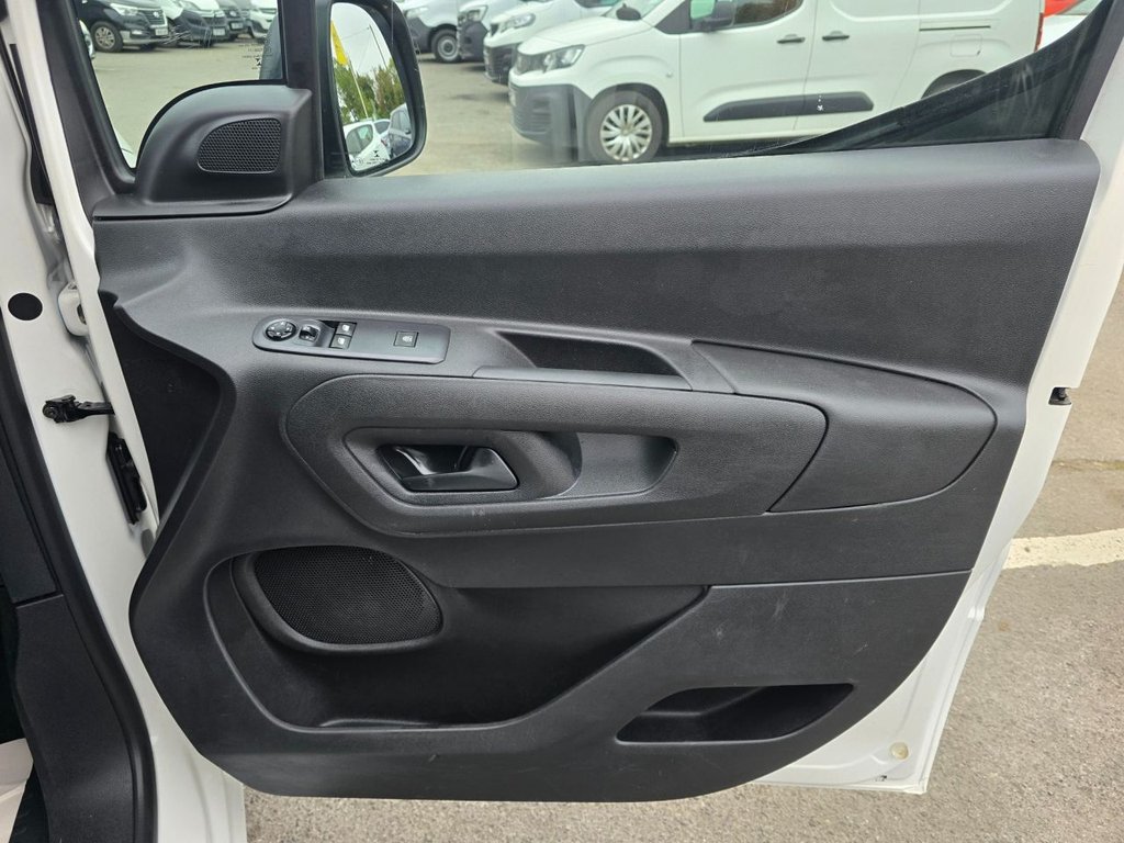 Used Peugeot Partner 2021 for sale - 76634958: Photo 28