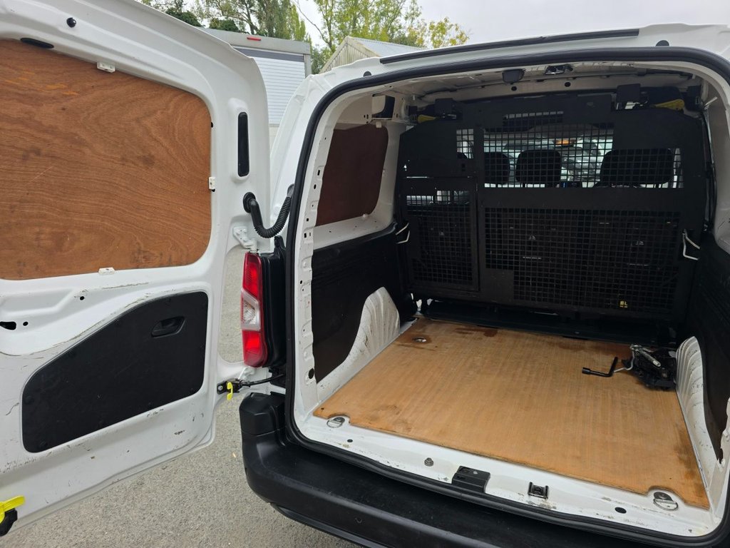 Used Peugeot Partner 2021 for sale - 76634958: Photo 40