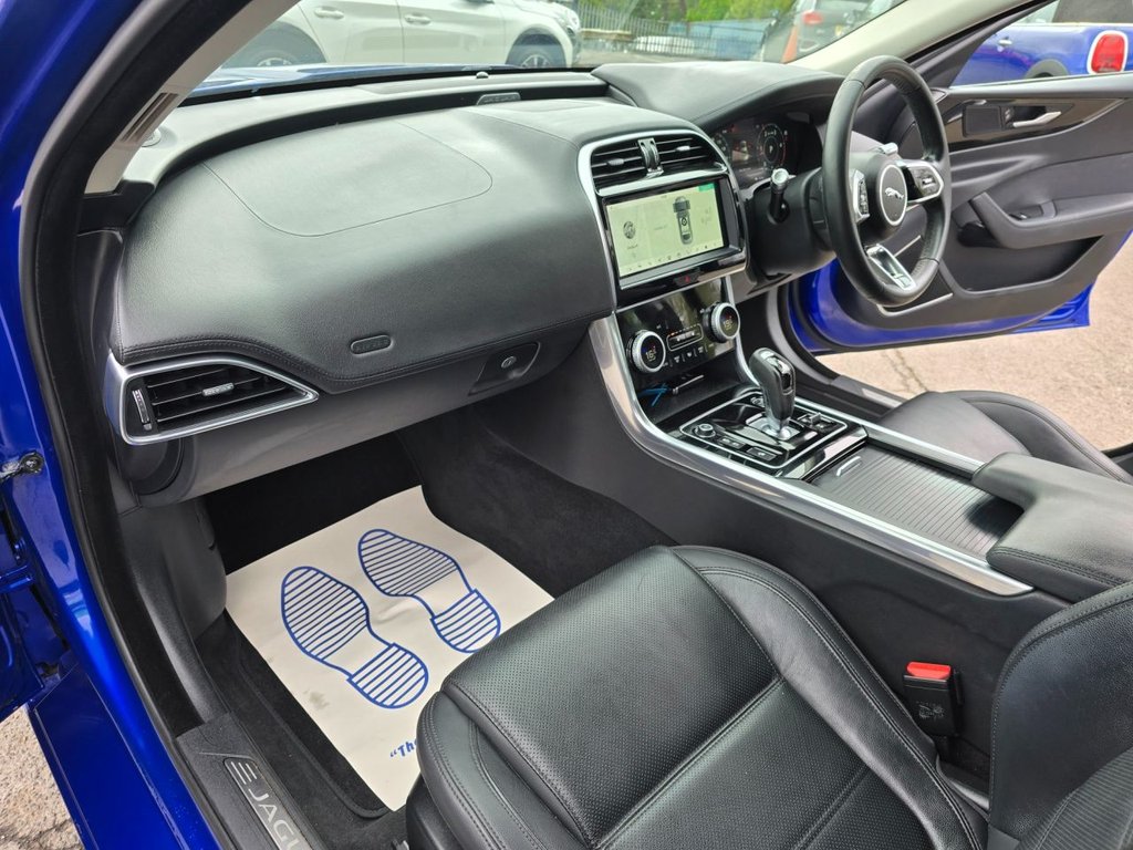 Used Jaguar XE 2019 for sale - 76634897: Photo 30