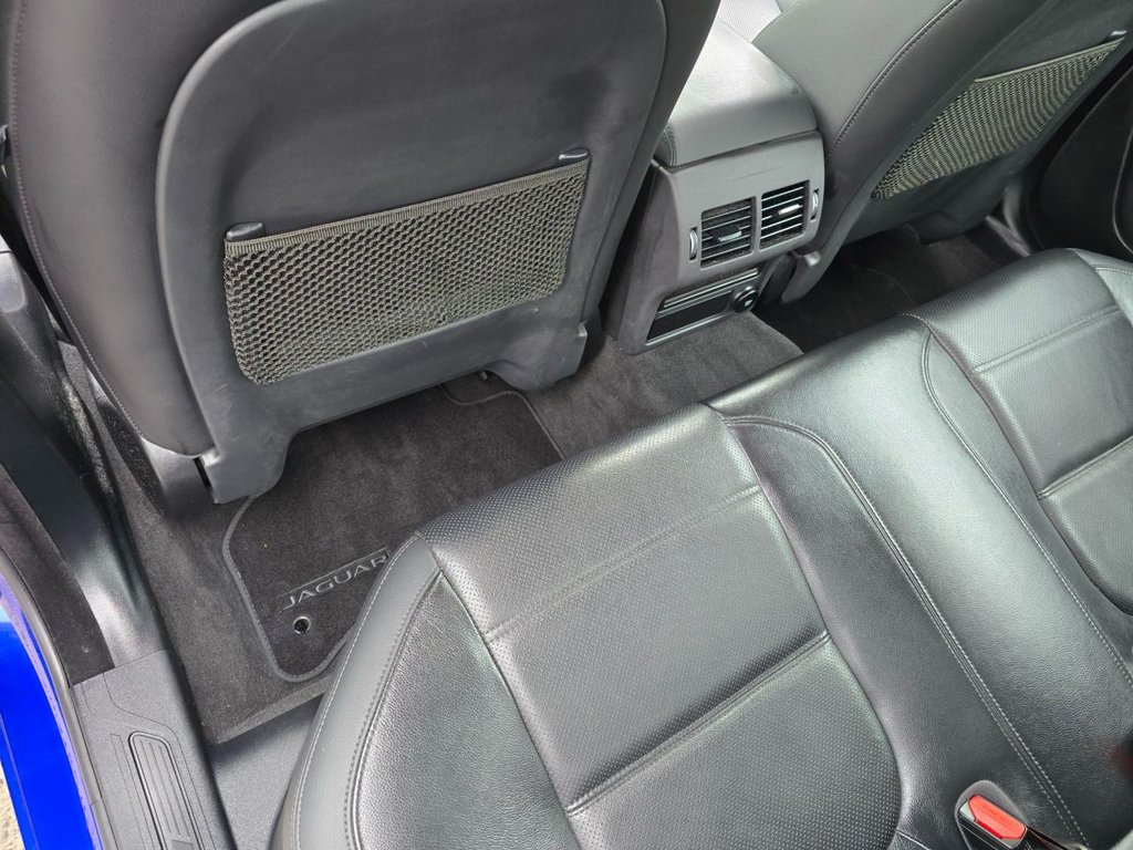 Used Jaguar XE 2019 for sale - 76634897: Photo 37