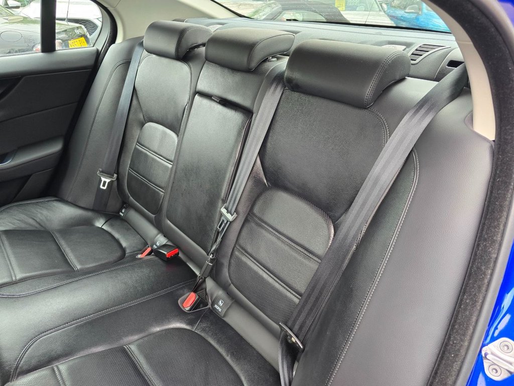 Used Jaguar XE 2019 for sale - 76634897: Photo 39